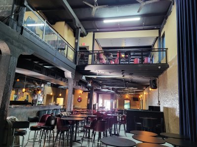 Luna's Night Club — photo 3 of 4