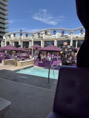 Marquee Dayclub at Cosmopolitan Hotel — photo 4 of 4