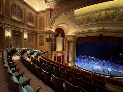 Hawaii Theatre — photo 2 of 4