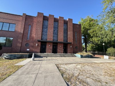 Colleton Civic Ctr. Hampton St. Auditorium — photo 2 of 4