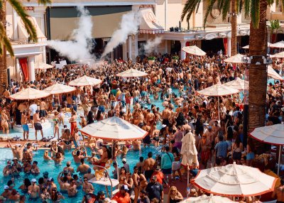 Encore Beach Club — photo 1 of 4