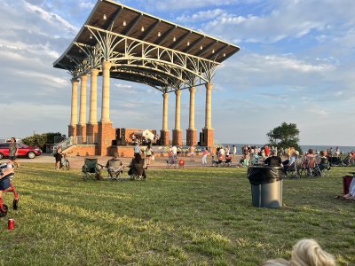 Hunter Amphitheater — photo 1 of 4