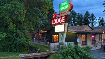 Pine Creek Lodge — photo 2 of 4