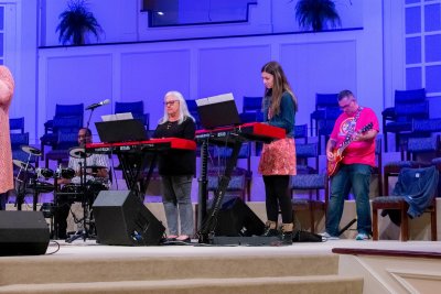 Ellendale Baptist Church — photo 1 of 4