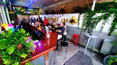 Eclipse Bar & Nightclub — photo 1 of 4