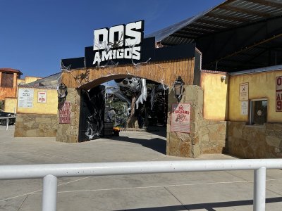 Dos Amigos Cantina