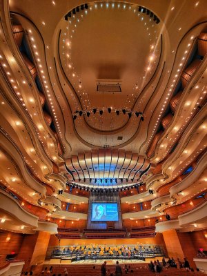 Segerstrom Center For The Arts - Renee and Henry Segerstrom Concert Hall — photo 2 of 4