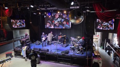 Skully's Music Diner — photo 3 of 4