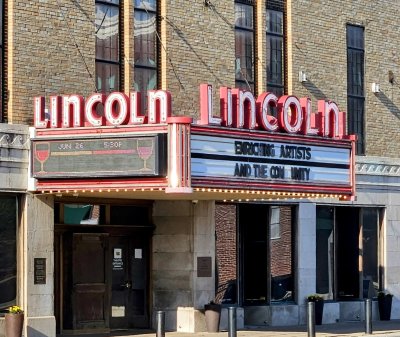 Lincoln Theatre — photo 3 of 4