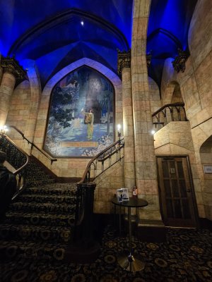Elsinore Theatre — photo 2 of 4