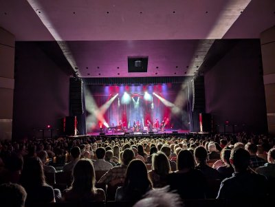Ovens Auditorium — photo 1 of 4