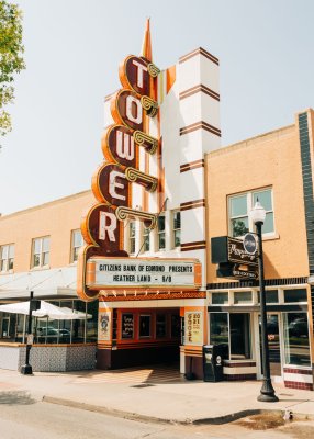 Tower Theatre — photo 2 of 4