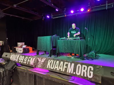 The Urban Lounge — photo 2 of 4