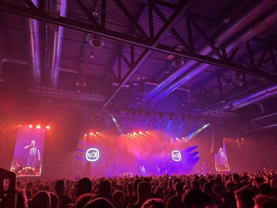 Sick-Arena — photo 1 of 4