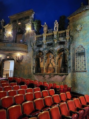 Palace Theatre — photo 4 of 4