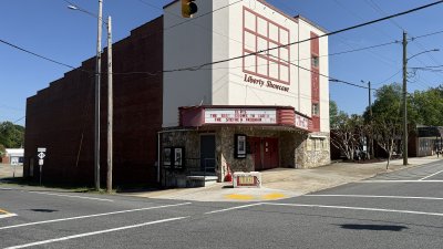 Liberty Showcase Theater — photo 2 of 4